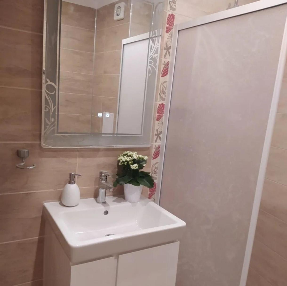 Art Apartment Kiril And Metodi Square Burgas City Exterior foto