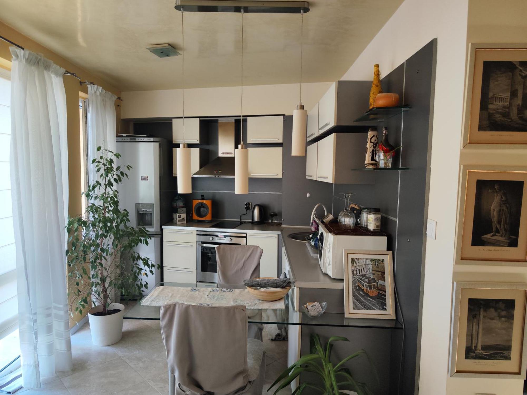 Art Apartment Kiril And Metodi Square Burgas City Exterior foto