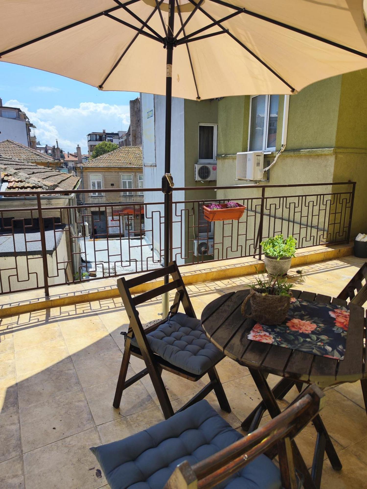 Art Apartment Kiril And Metodi Square Burgas City Zimmer foto