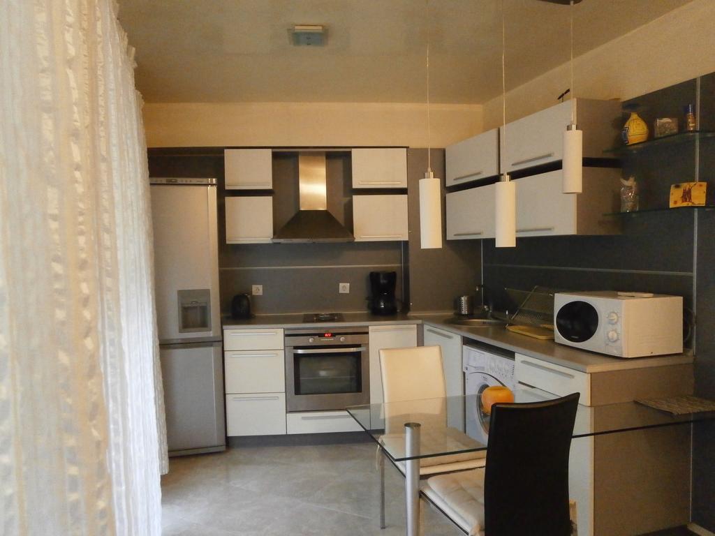 Art Apartment Kiril And Metodi Square Burgas City Zimmer foto