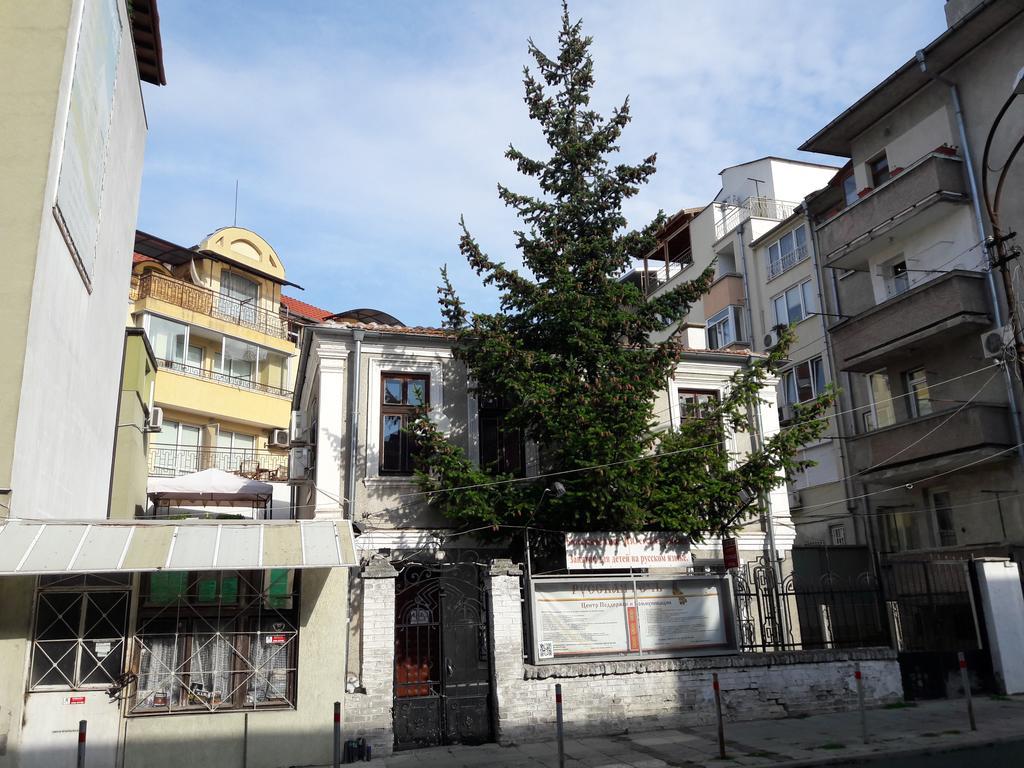 Art Apartment Kiril And Metodi Square Burgas City Exterior foto